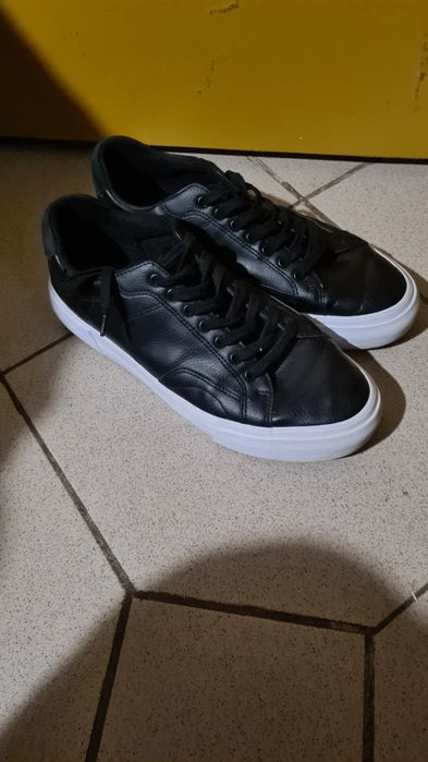 Мъжки обувки маратонки 45 номер