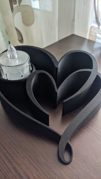 Романтичен  свещник сърце LED – червен, перфектен подарък!