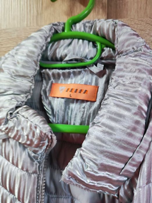 Пролетно яке сив металик