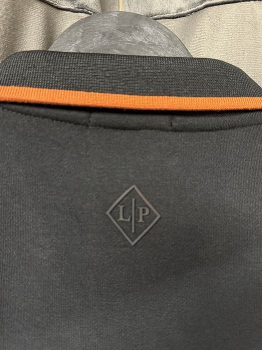 Мъжки екип нов M номер