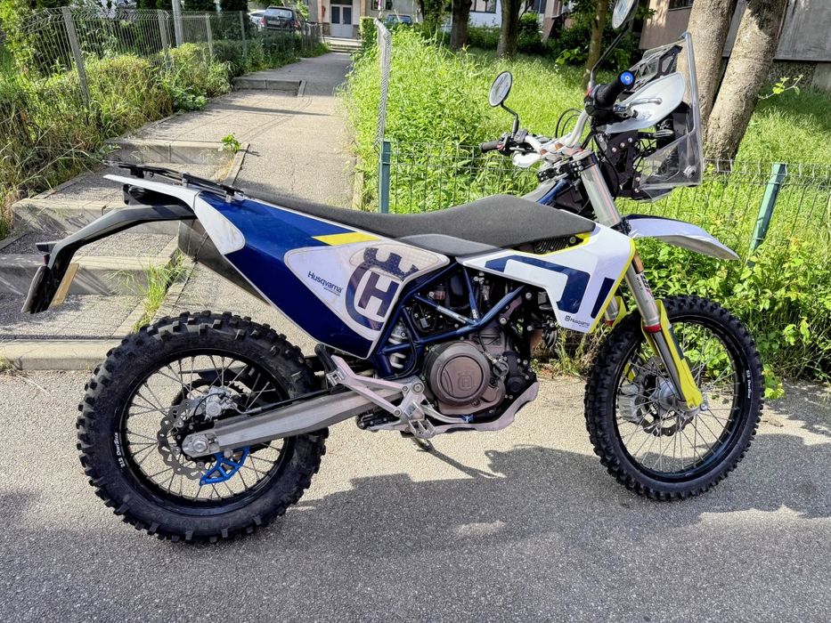 Husqvarna 701 Rally. 7700 km. 2023.