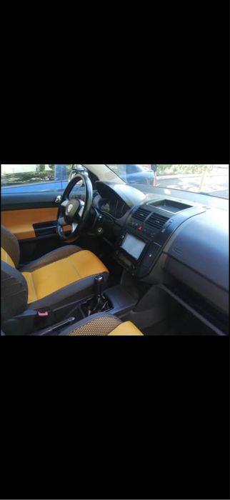 VOLKSWAGEN Polo 0 — imagine 3