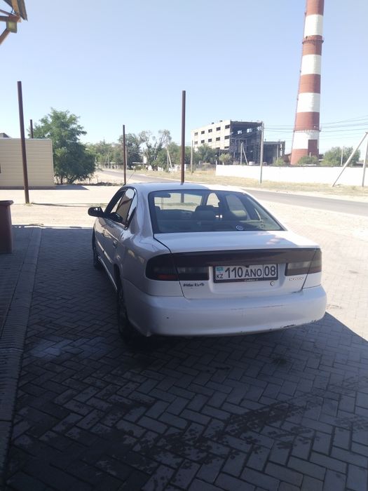Subaru legacy b4