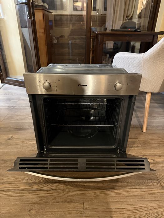 Cuptor electric Candy