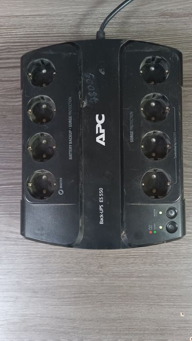 УПС APC ES 550. Б/У. 6 розеток.