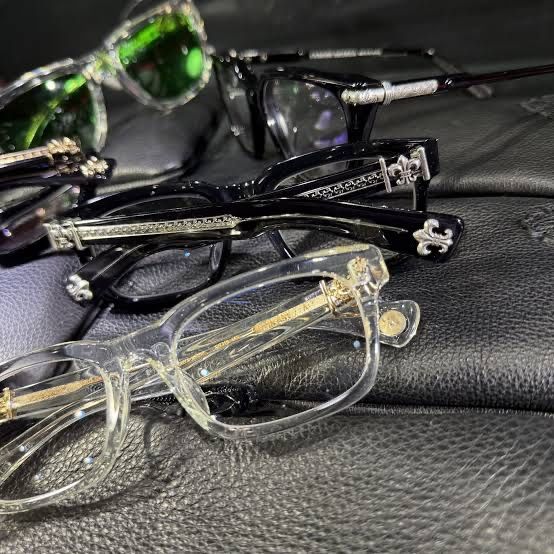 Chrome hearts очила