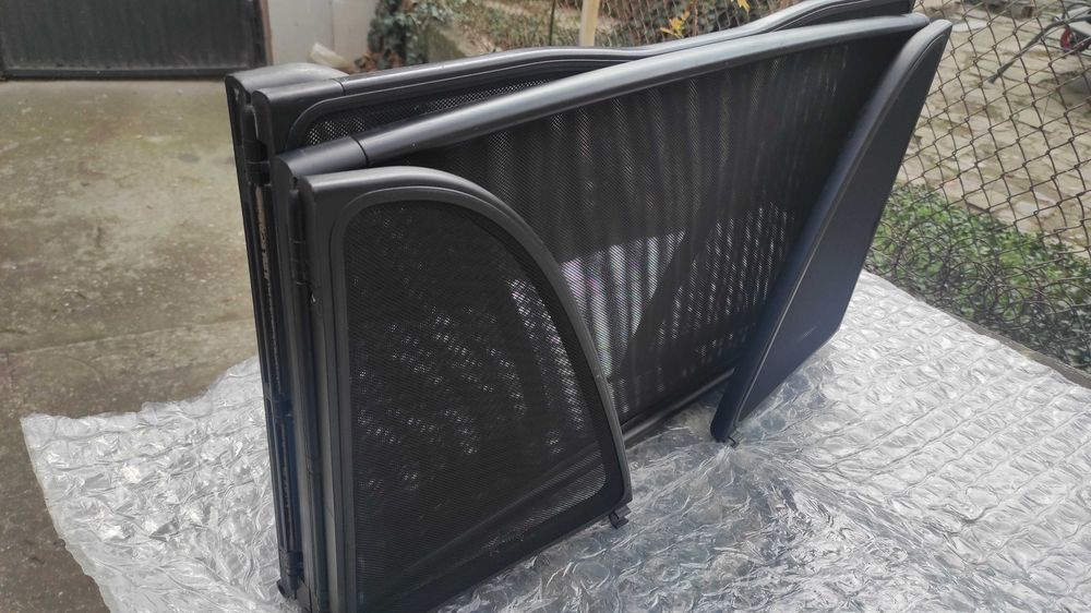 Щора за вятър, ветробран, уиндшот  E46 cabrio

500 лева