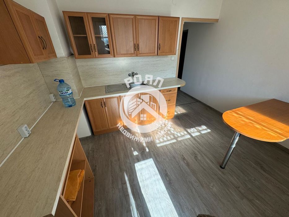 Продава се Двустаен апартамент в Пловдив, Изгрев - 64 кв.м за 1063 €/кв.м - Снимка #2