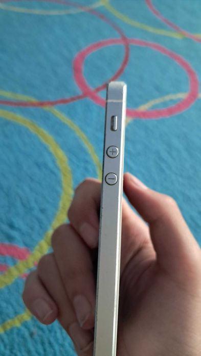 Apple iPhone 5 на 16 ГБ