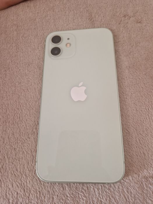 Schimb/vand Iphone 12 verde