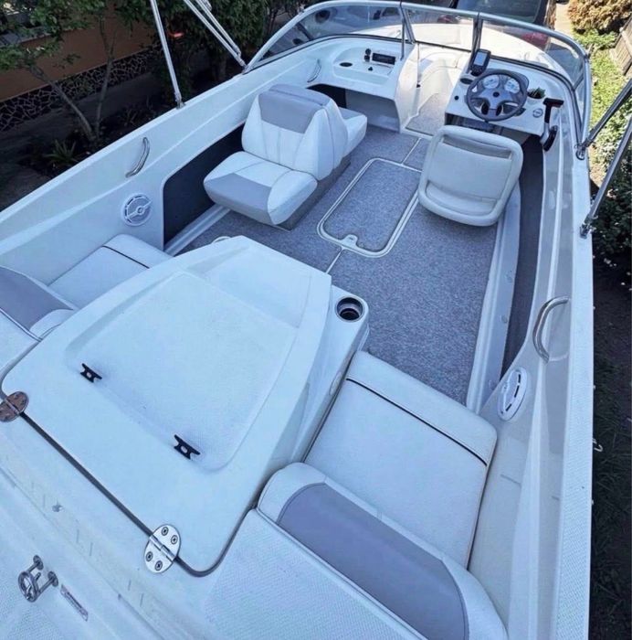 Barca Bayliner 175 GT 2013, 135 cai, peridoc inclus
