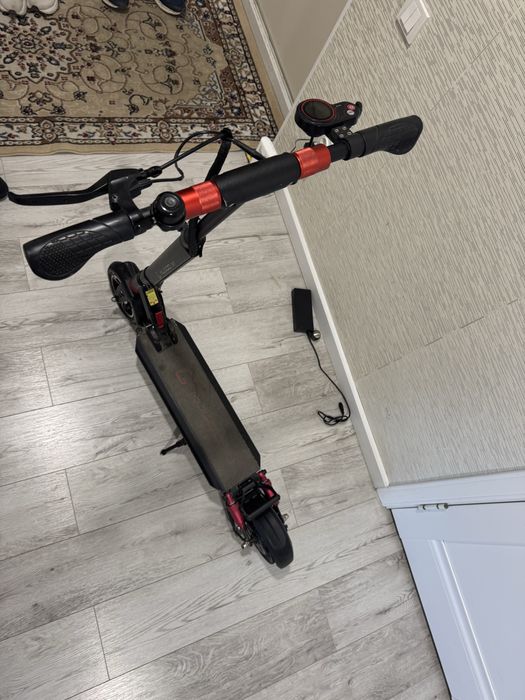 Электросамокат kugoo x1