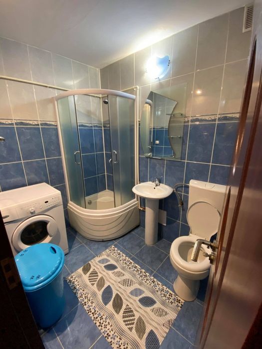 Închiriez garsonieră