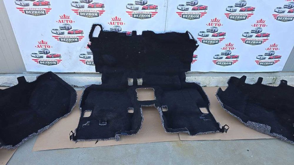 Mocheta podea completa NOUA 7270B557XA Mitsubishi Eclipse Cross