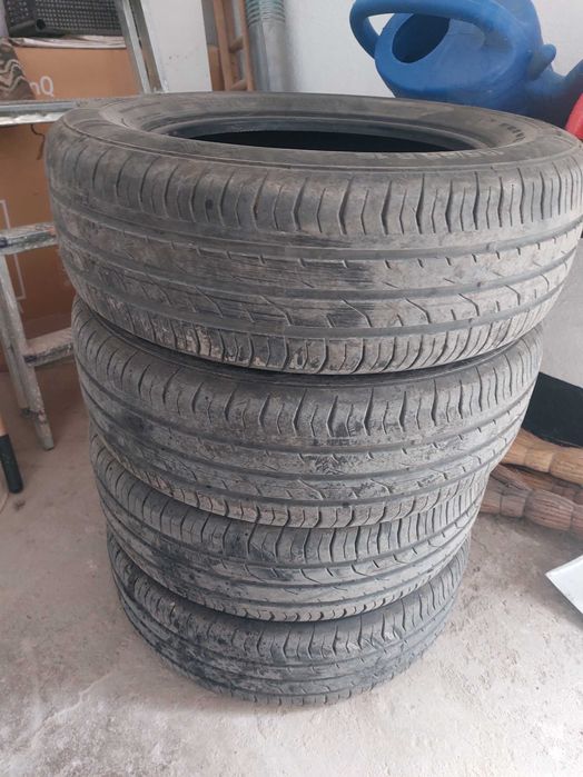 Продам шины R15 continental