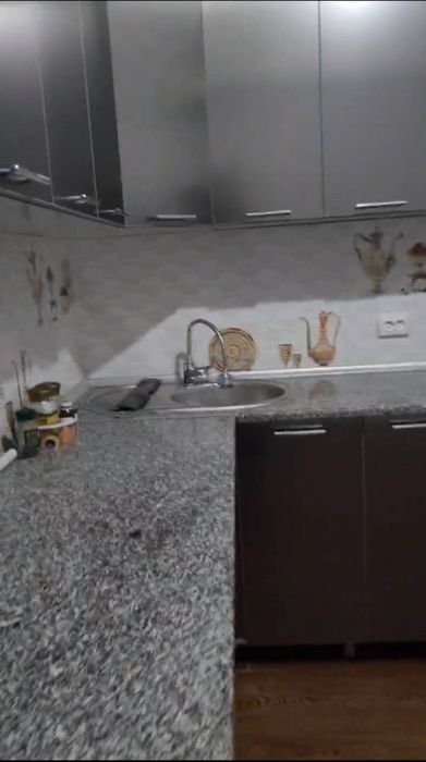 Без агенства Продается 2х комнат. квартира новостройка 2 этаж с лифтом