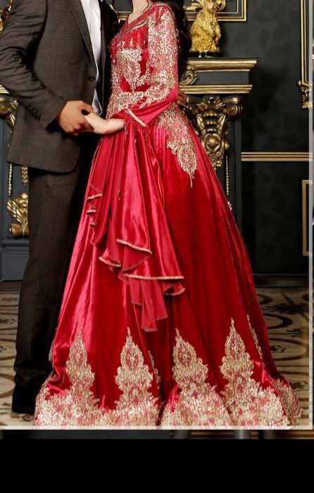 Свадебные платья