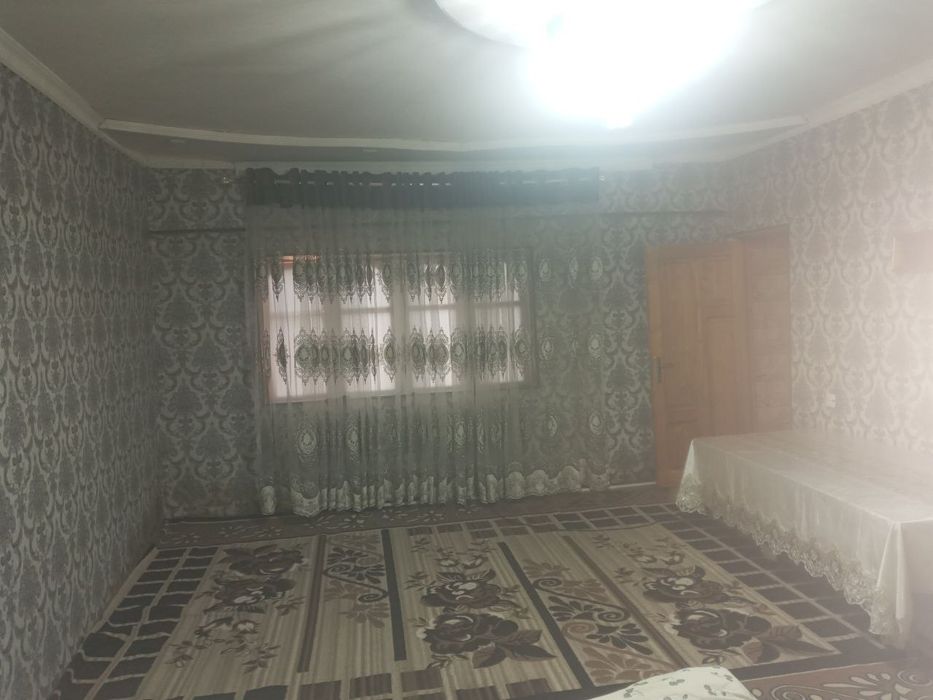 3 honali uy sotiladi