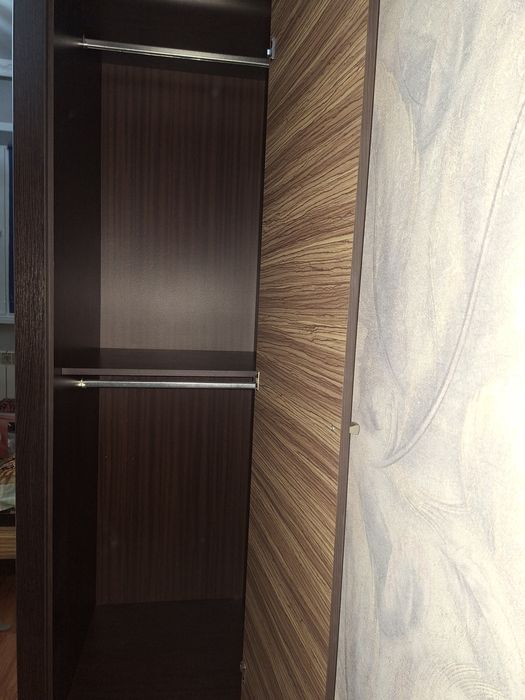 Шкаф-гардероб срочно