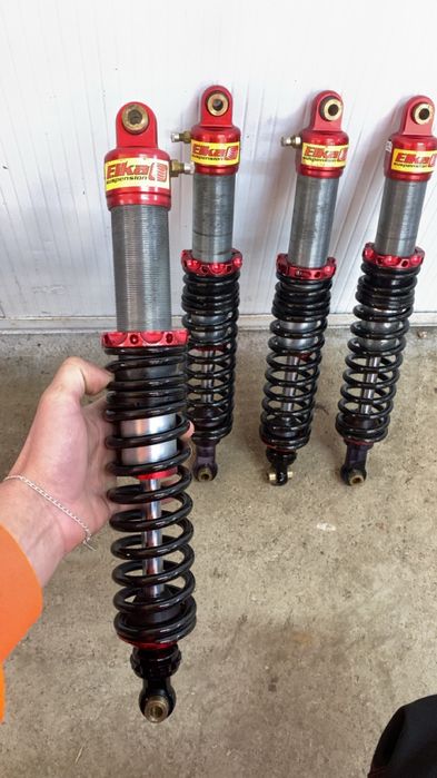 Suspensi sport Elka (can am,polaris)