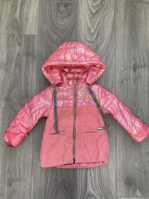 Продам весеннюю куртку