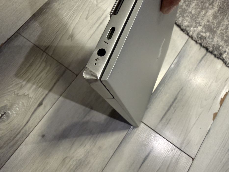 Hp EliteBook 850 G6-i5 8365u/16гб/256гб м.2 nvme/Подсветка