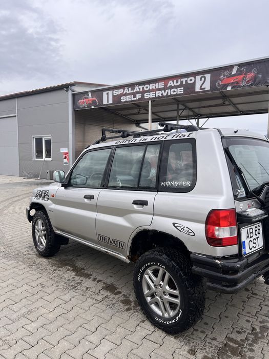 Mitsubishi Pajero Pinin