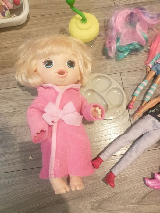 Jucării :Barbie,Hello Kity,LOL,forme plastilină