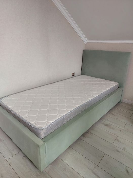 Продам две кровати