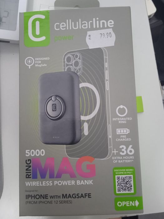 Преносима батерия с mag safe