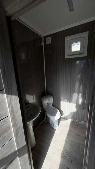 Вагон на колесах