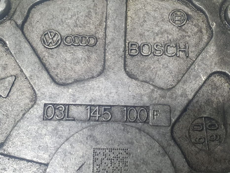Pompa vaccum 03l145100f 2.0 tdi CFF Volkswagen VW Tiguan 1 5N [2007 -