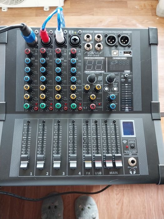 Муз.аппаратура для кафе и караоке