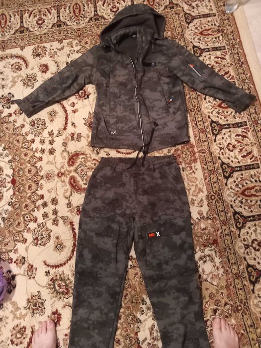 Продам комуфляжный костюм