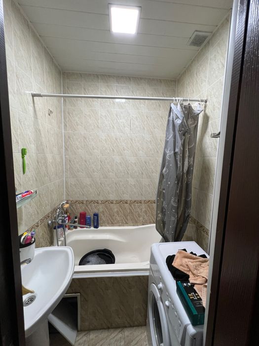 Своя 3 комн. на Юнусабаде, 6 квартал, 3/4/4. Срочно.