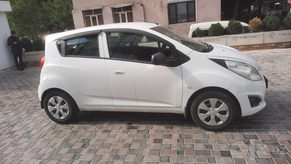 Chevrolet  Spark