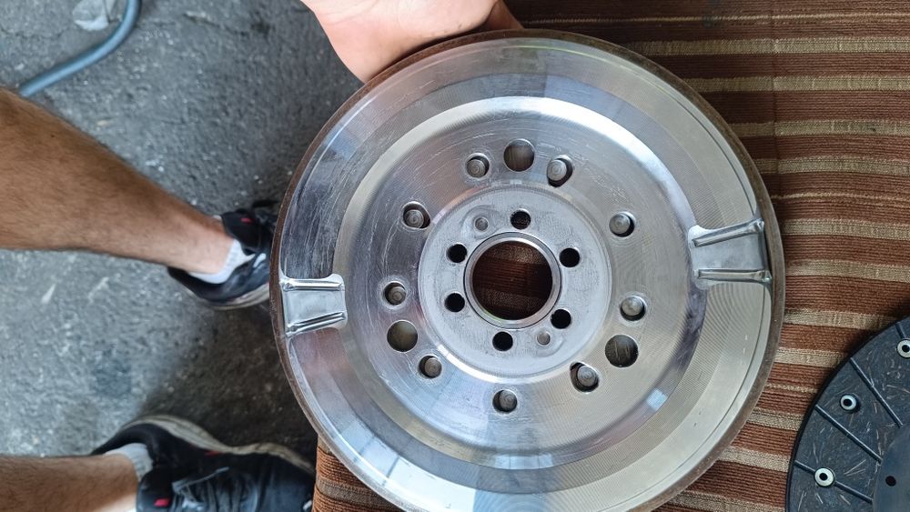 Комплект съединител Valeo 837304 VW/Audi/Seat/Skoda/Ford