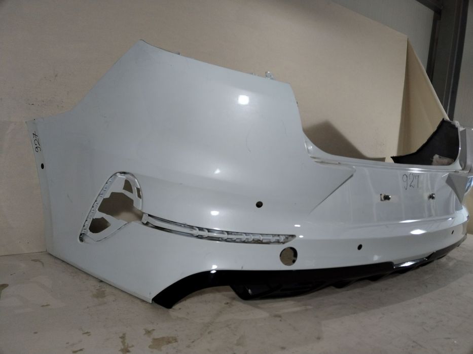 Bara spate Kia ProCeed  GT-Line, 2018, 2019, 2020, 2021, 2022,  cod origine OE 86611-J7710