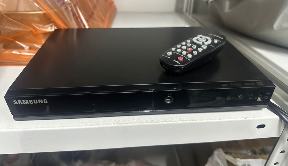DBD/ДВД с дисками и проводами колокольчиками за 14 990тг