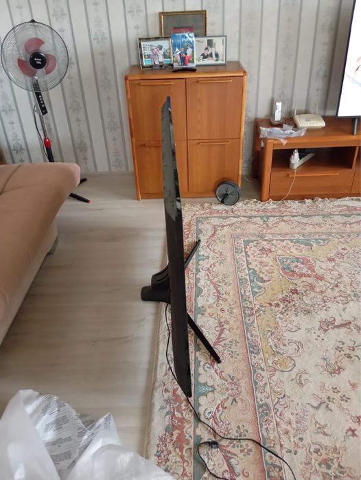 Продам телевизор Самсунг