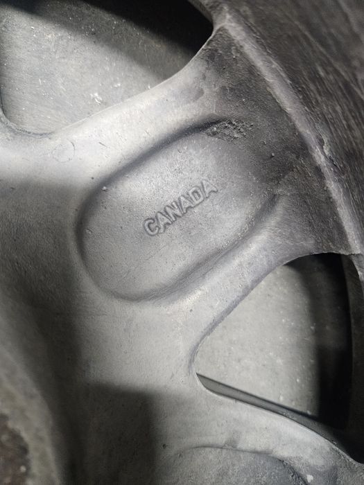 Оригинальные диски на 14 Volkswagen Golf passat