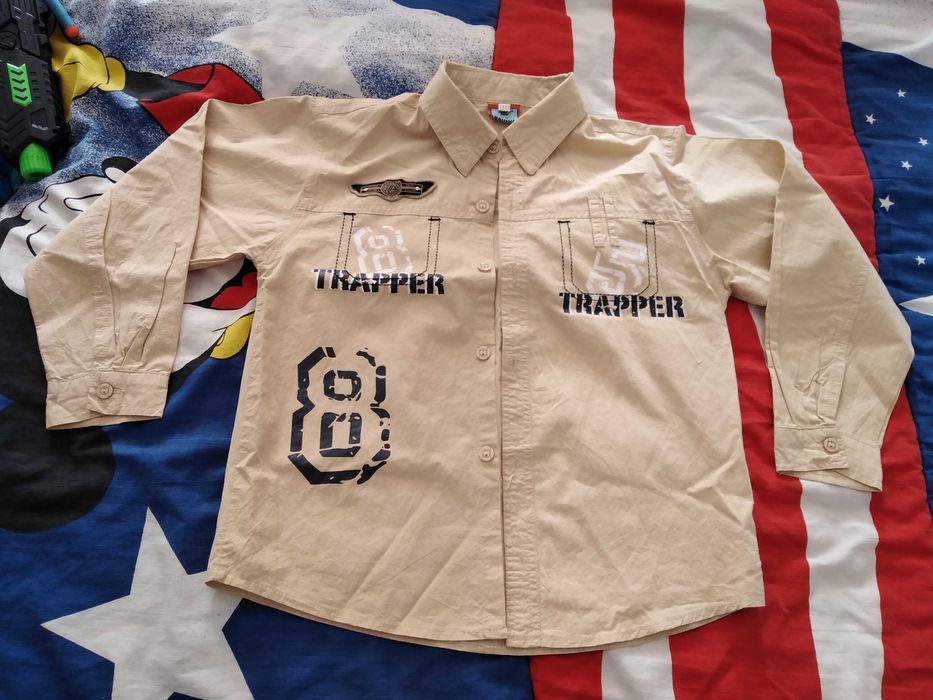 Дрехи за 7 г., две ризи, елече и суитчер