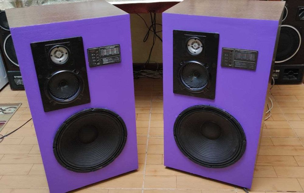 Колонки на базе 35 АС-028-1 «Кливер»