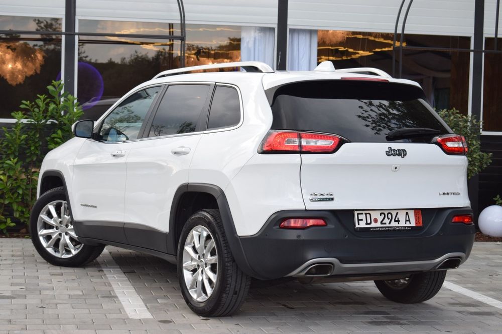 Jeep cherokee limited 2.2 cutie automată