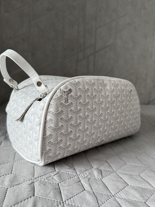 Goyard несесер - бял
