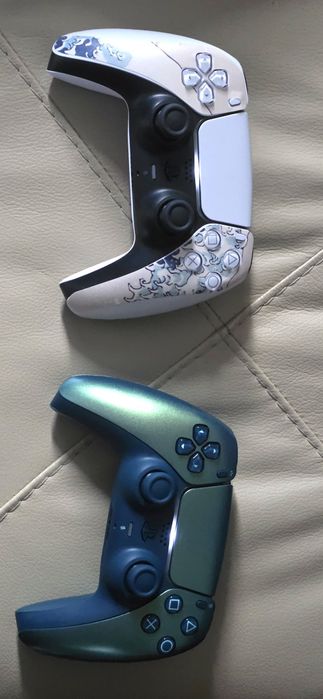Play Station 5 PRO - 2TB, 2 controllere si Disk Reader