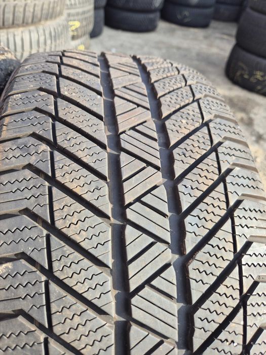 2 Anvelope M+S - 225/40/18 - PLATIN CA UNELE NOI DOT 2023