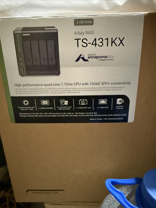 Продам сетевое хранилище Qnap