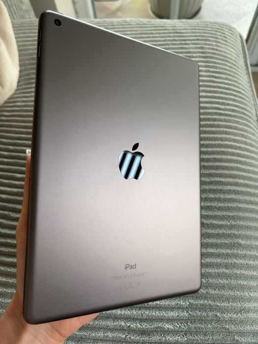 iPad 9th generation 64GB + creion
