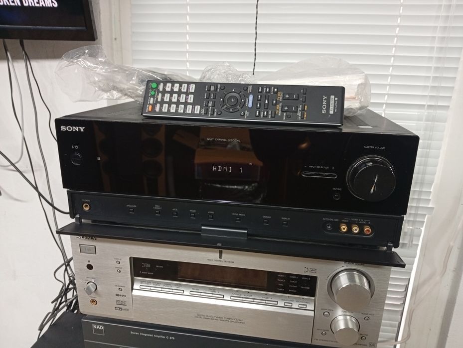 7.1 канален ресивър SONY str-dn 1000